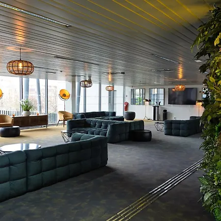 Hotel In 13 Parigi