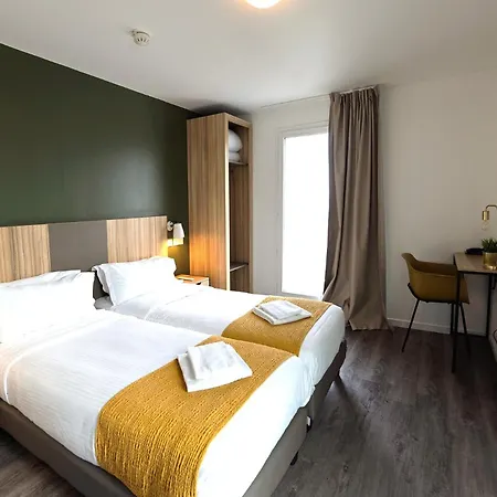 Hotel In 13 Parigi