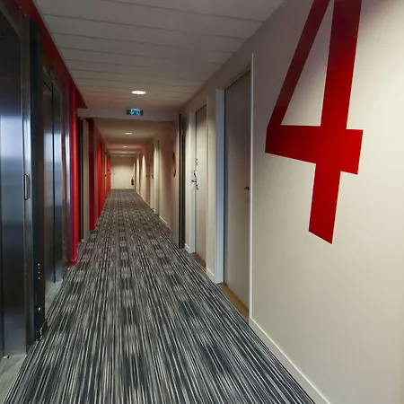 Hotel In 13 Parigi
