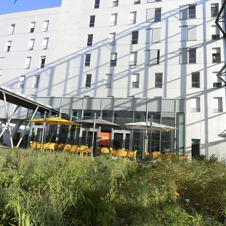 Hotel In 13 3*