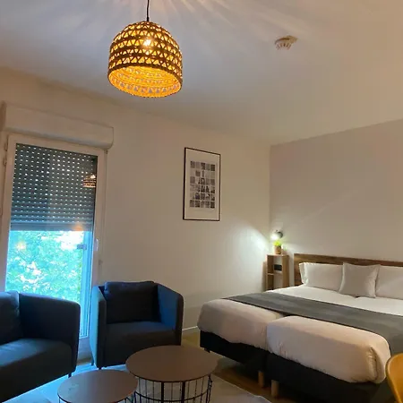 In 13 Hotel Parigi