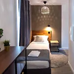 In 13 Hotel